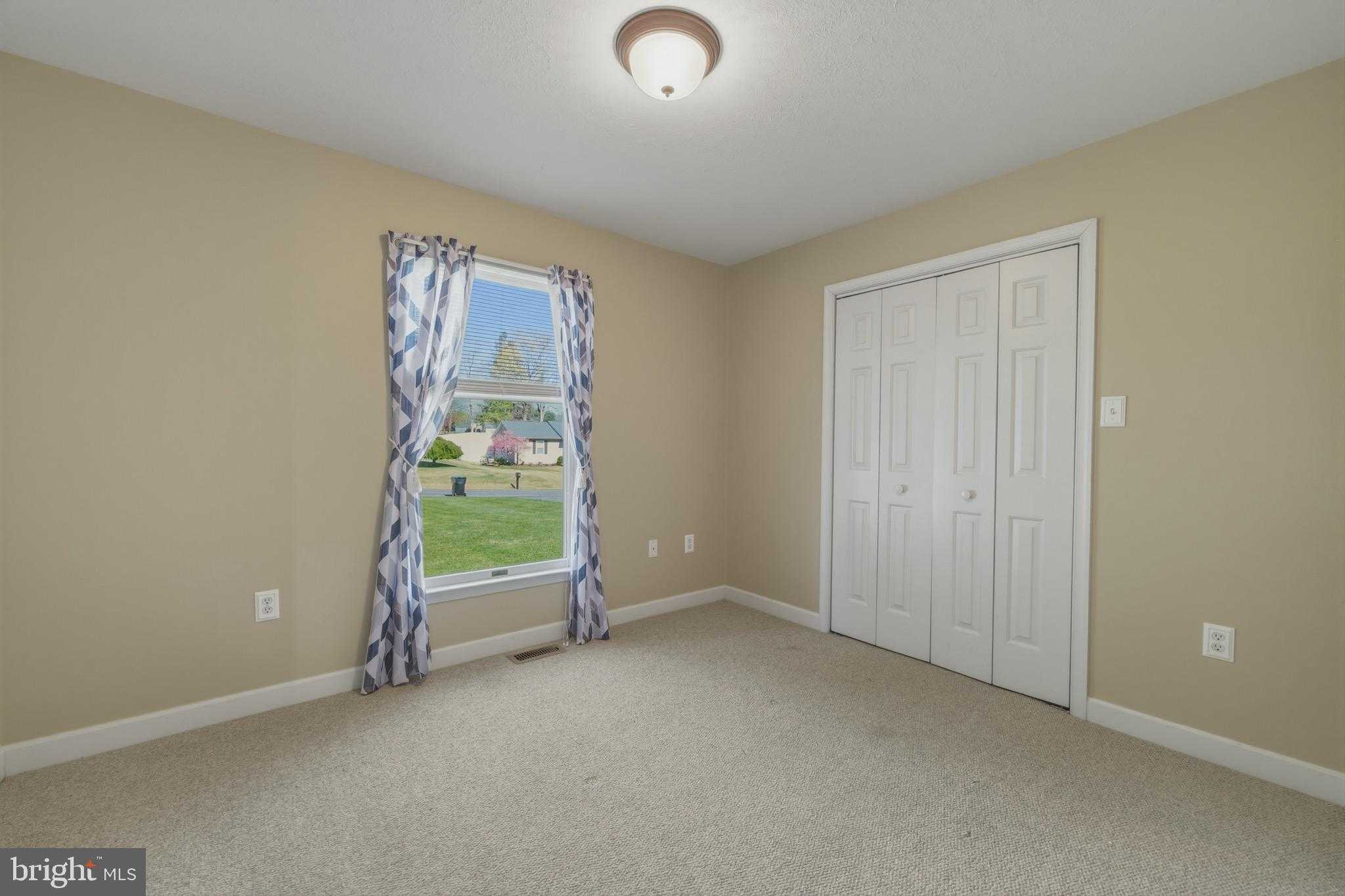 515 Hollingsworth Rd photo 29