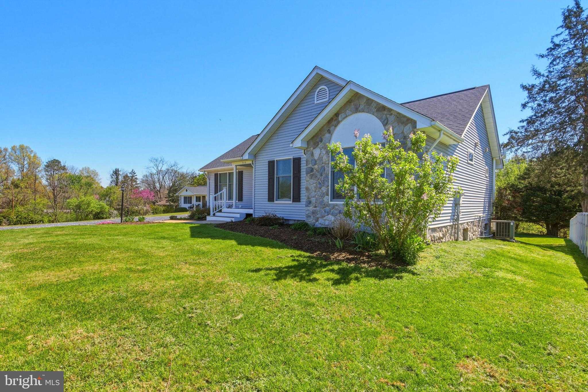 515 Hollingsworth Rd photo 65