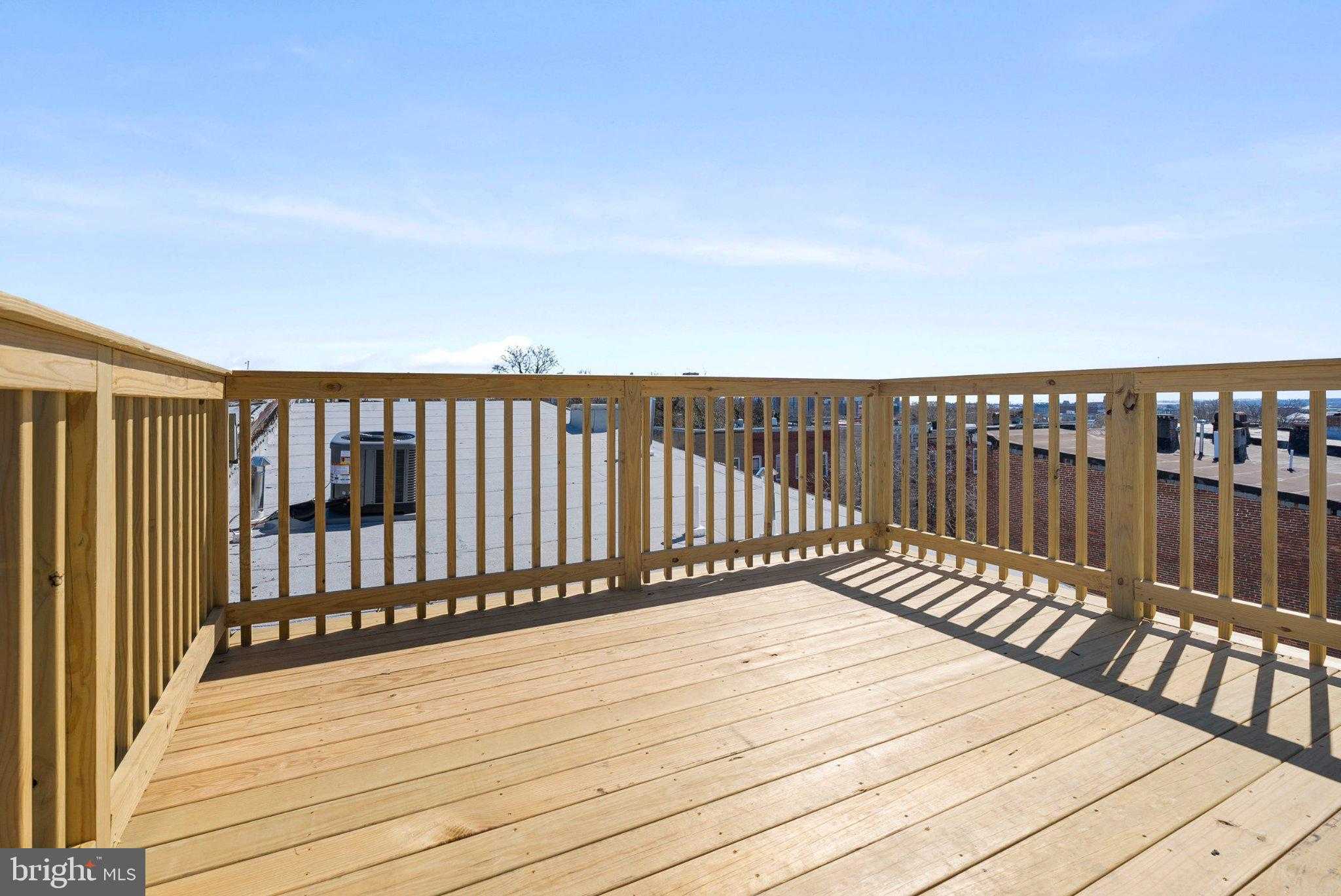 505 N Carrollton Ave photo 11