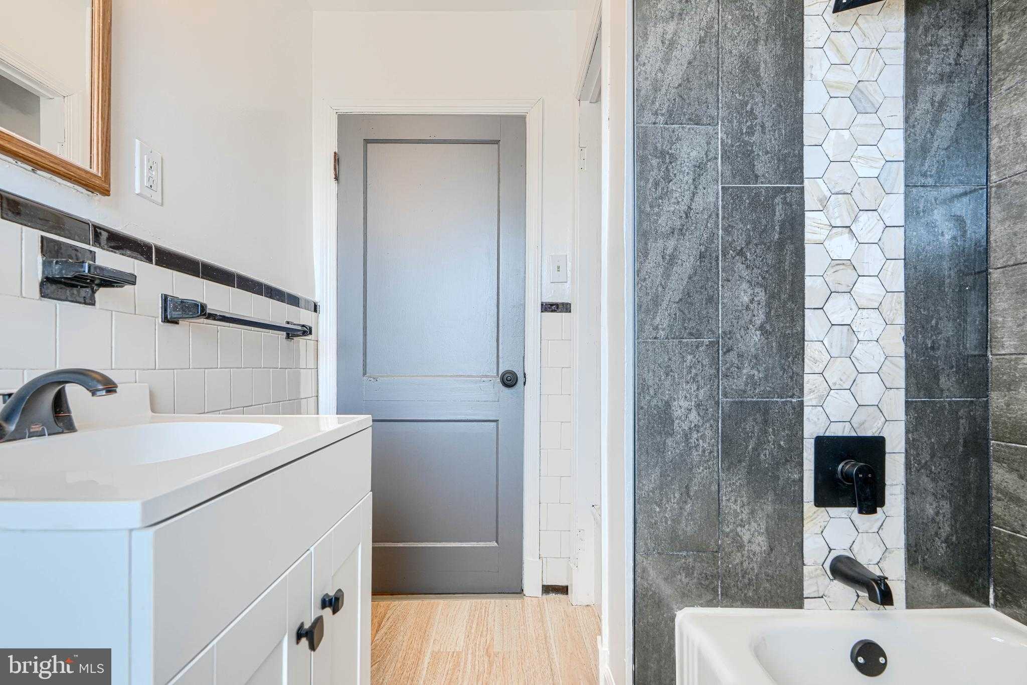 3518 Elmora Ave photo 21