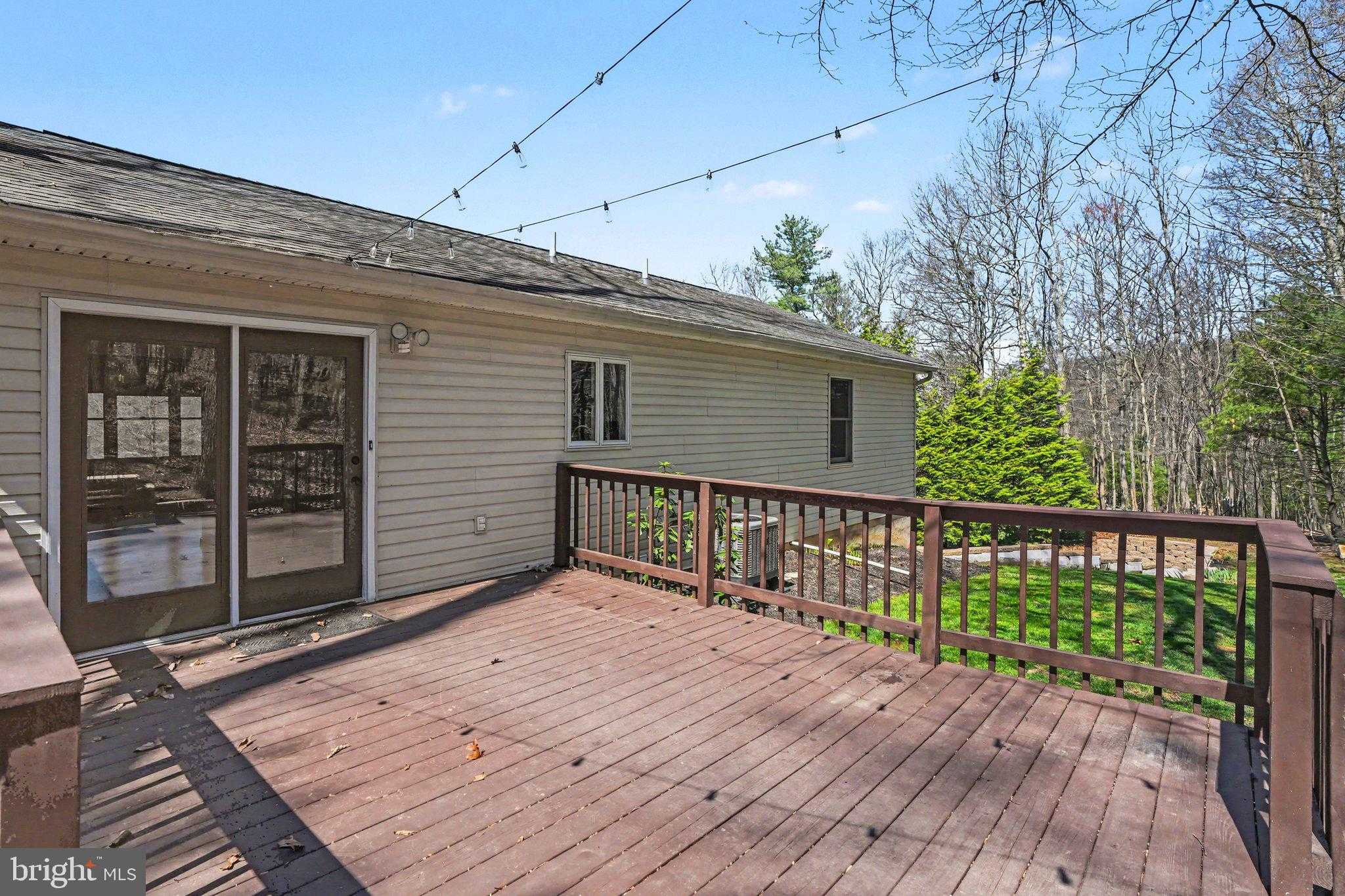 48 Liberty Dr photo 18