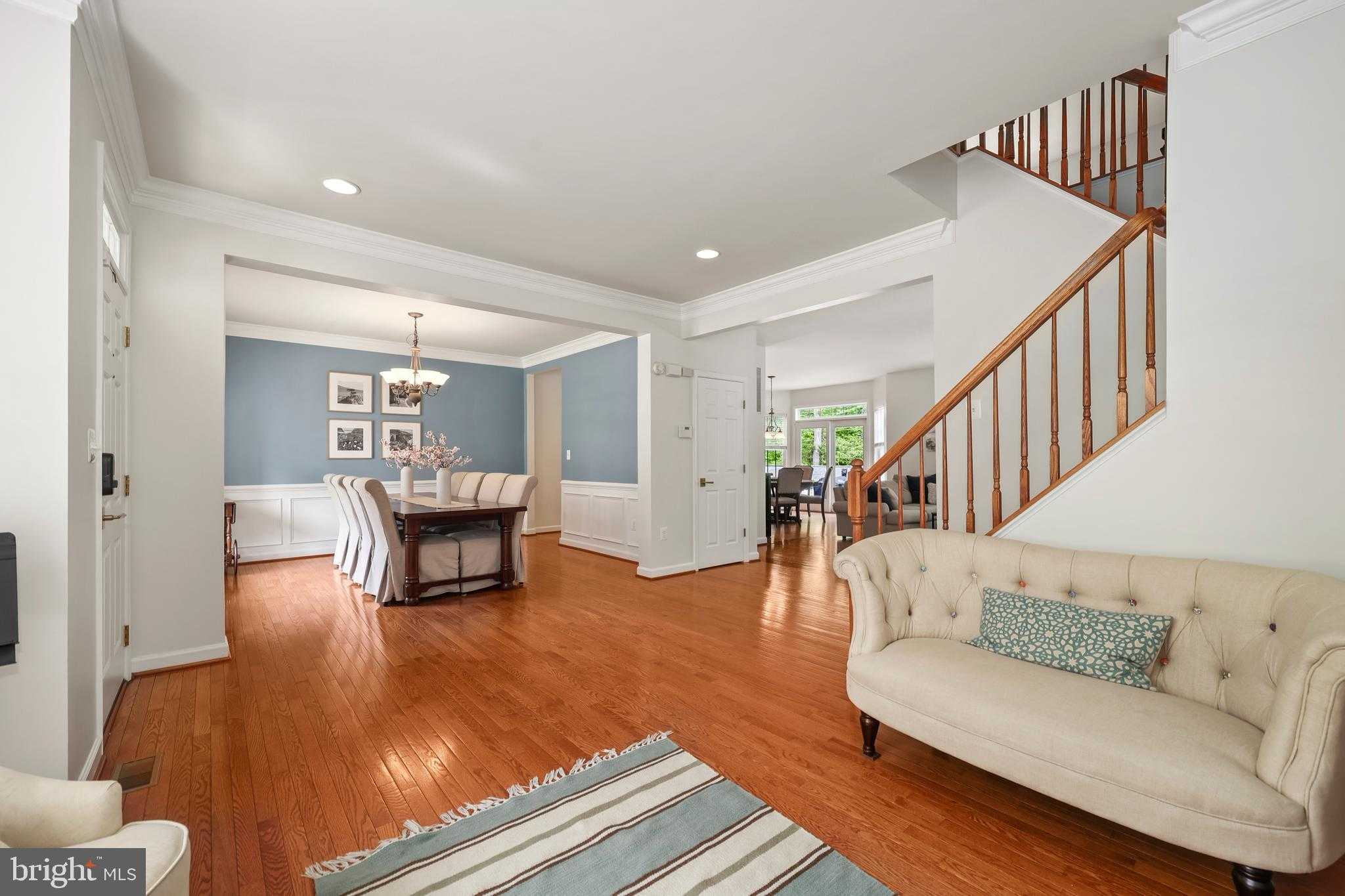 10028 Willow Ridge Way photo 8