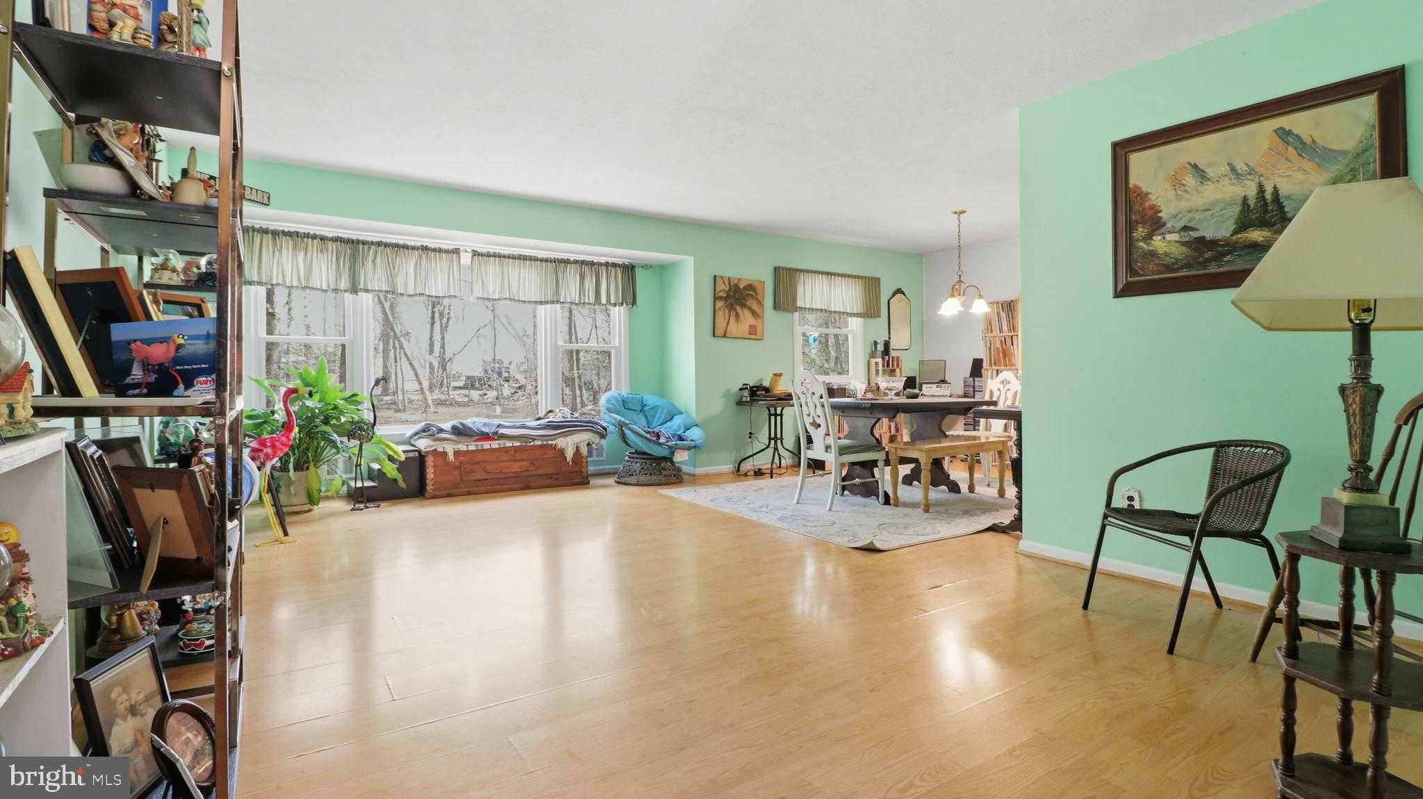 13408 Kris Ran CT photo 2