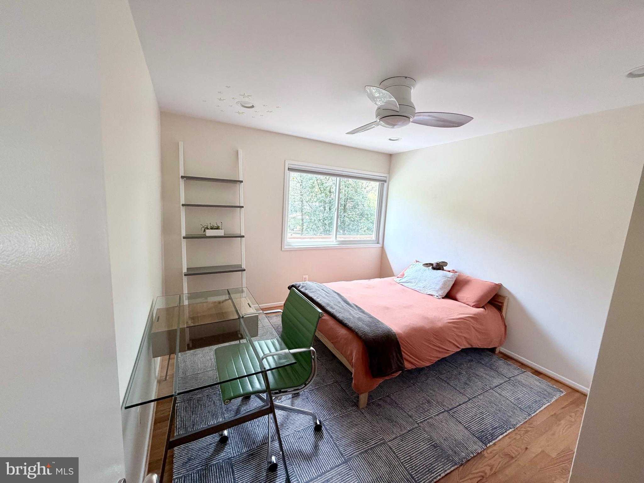 8213 Stone Trail Dr photo 10