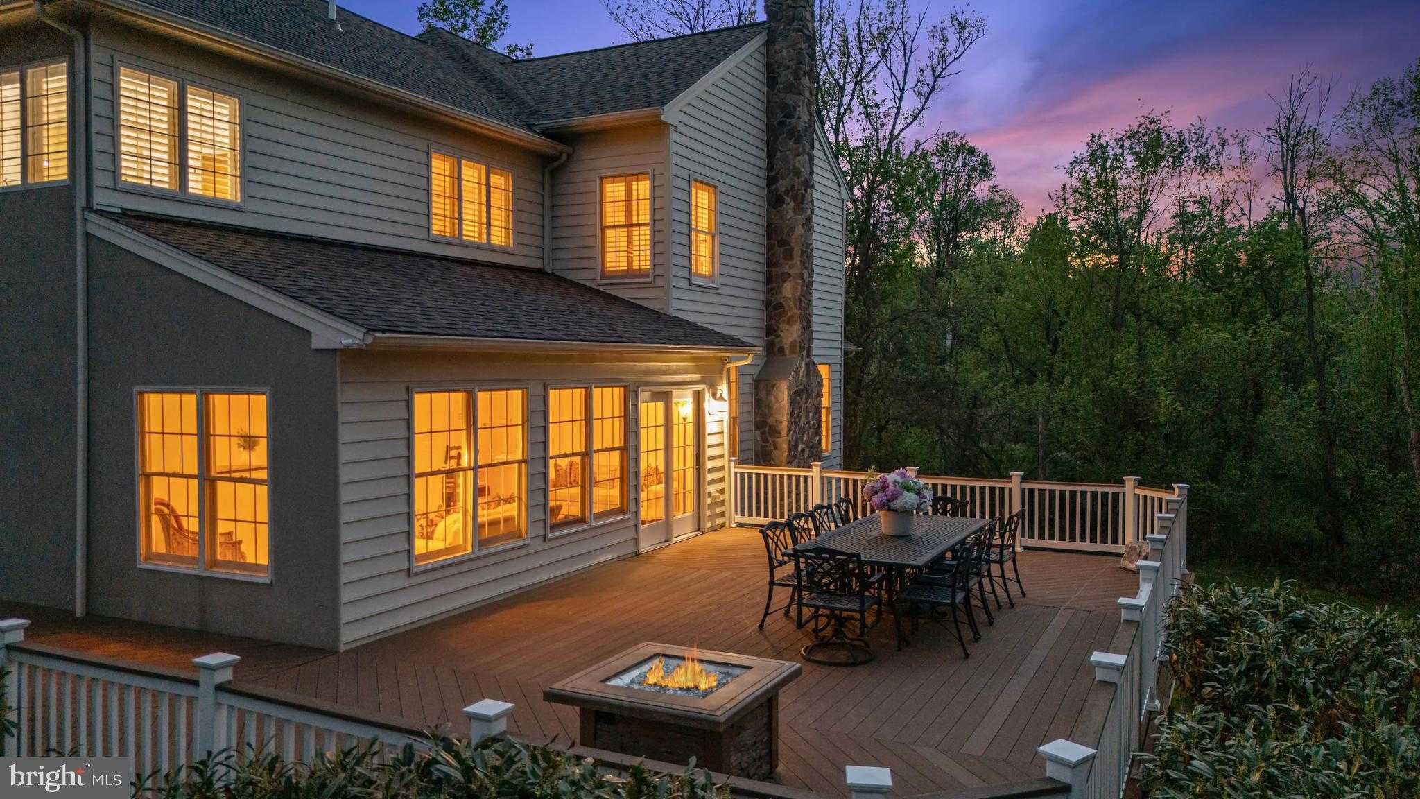 1103 Hunt Creek Ln photo 3