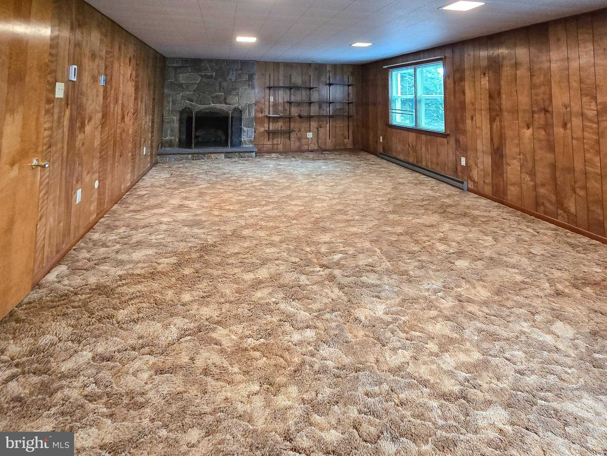 2382 Spruce St photo 18