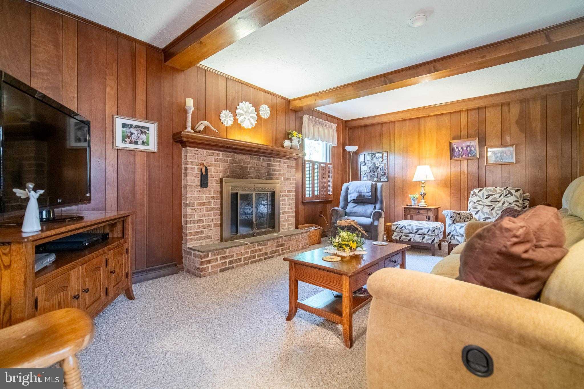 106 Circle Dr photo 12