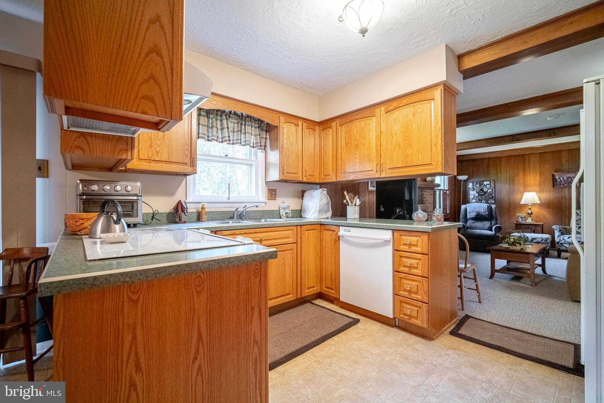 106 Circle Dr photo 14