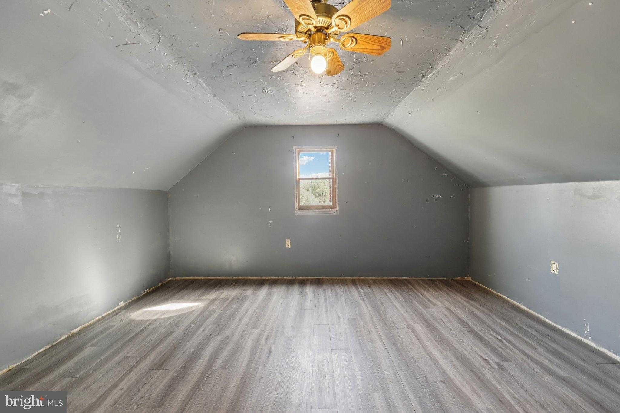 10712 Weaversville Rd photo 24