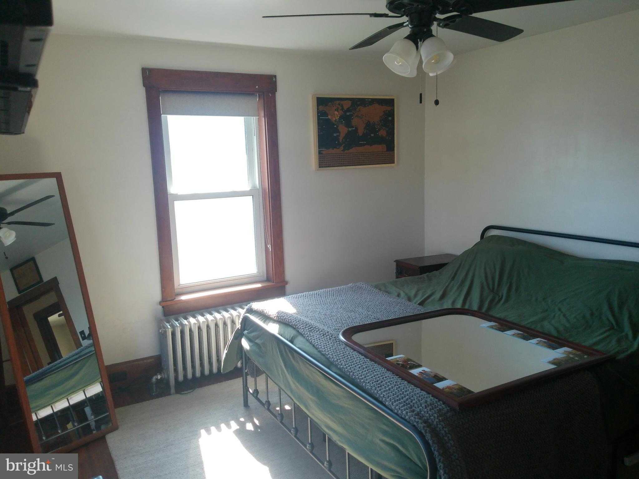 210 5th Ave photo 18