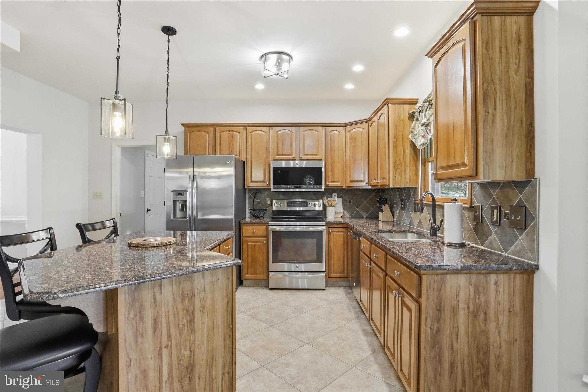 220 Montclair CT photo 14