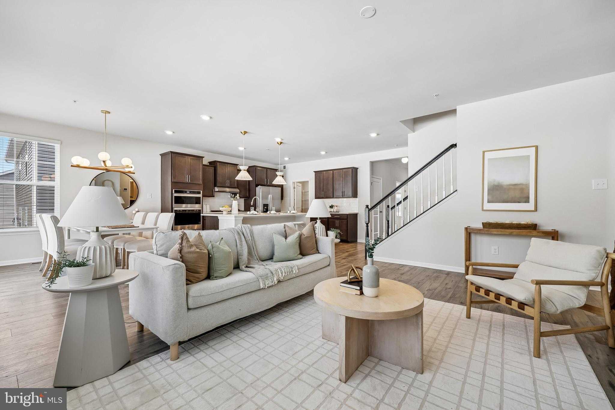 5812 Haller Pl photo 2