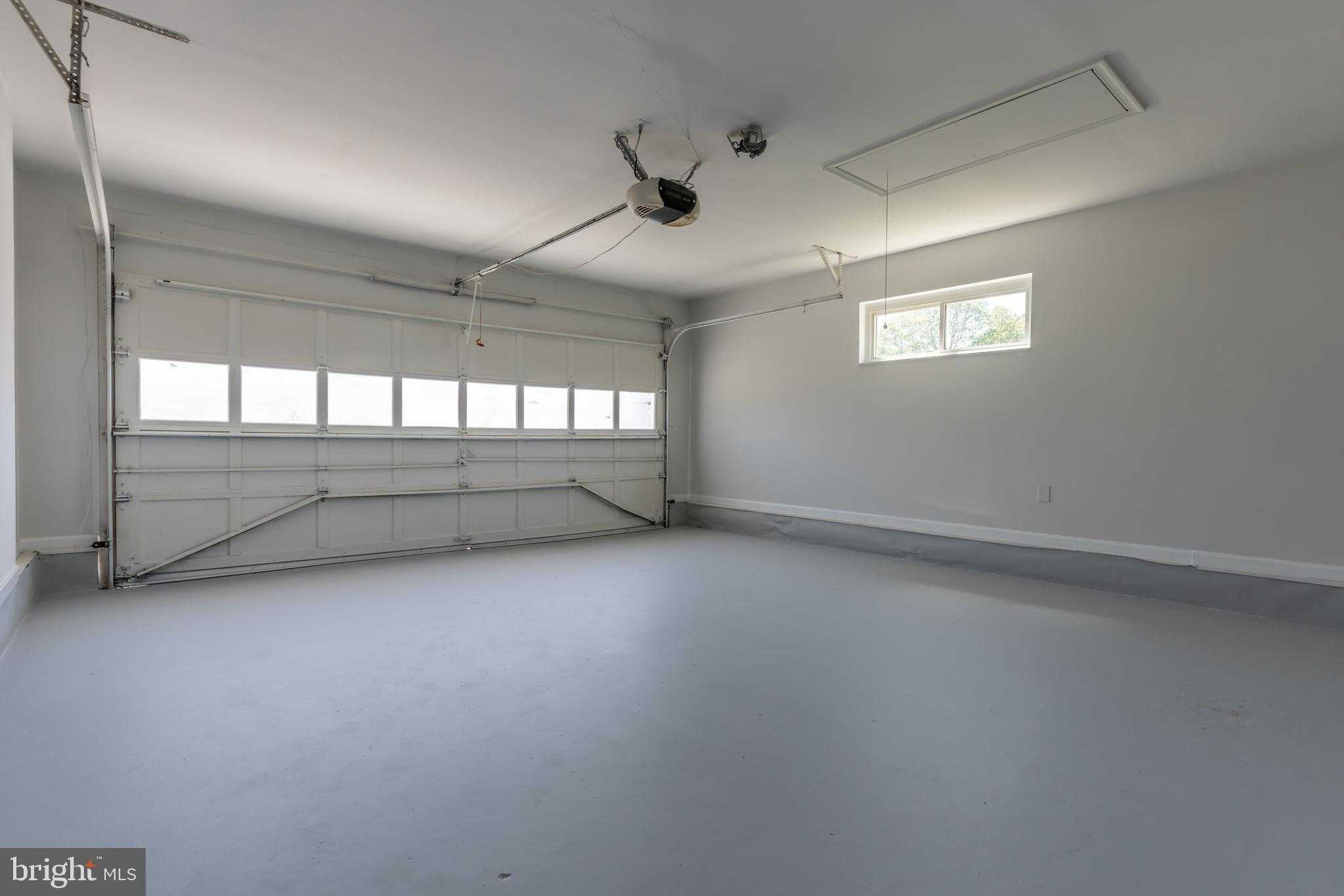 12018 Grantwood Dr photo 37