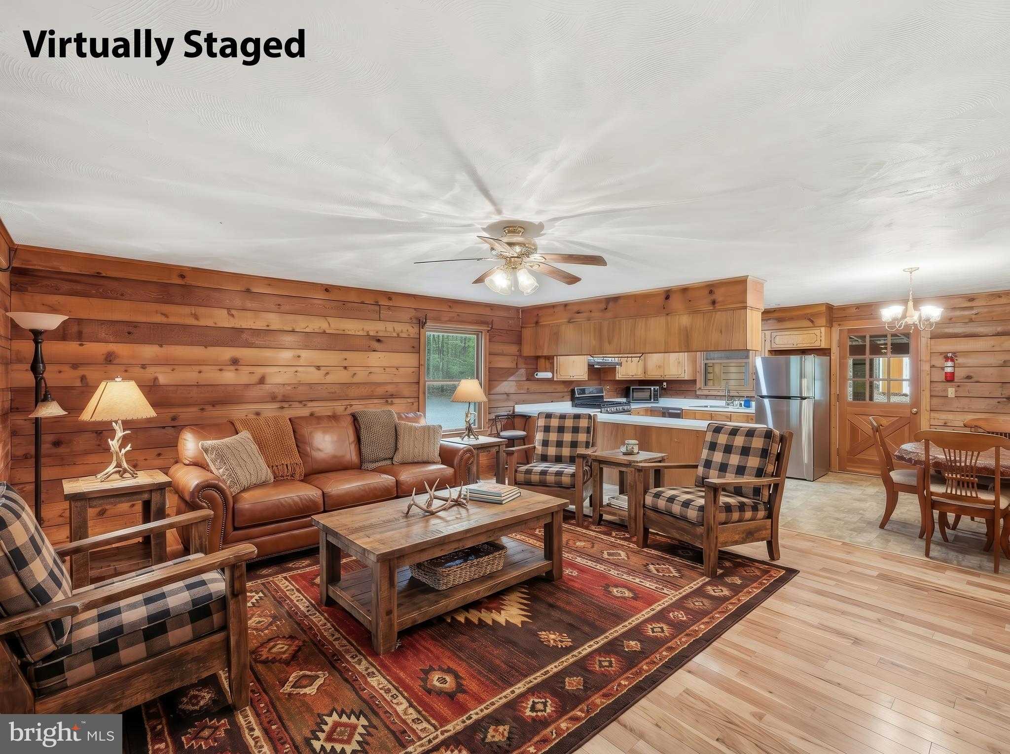 2123 Oak Park Rd photo 2