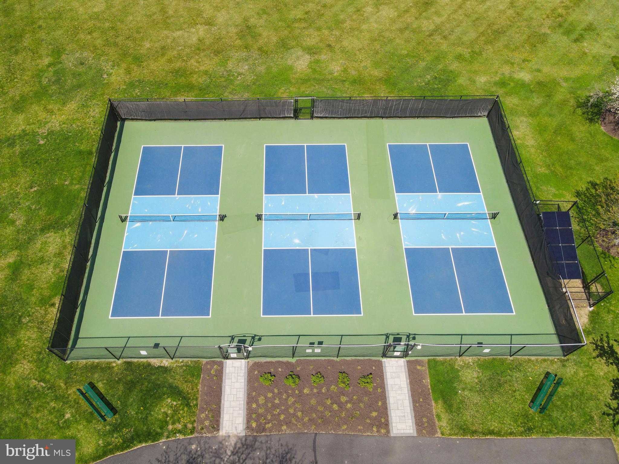 1907 Society Pl photo 37