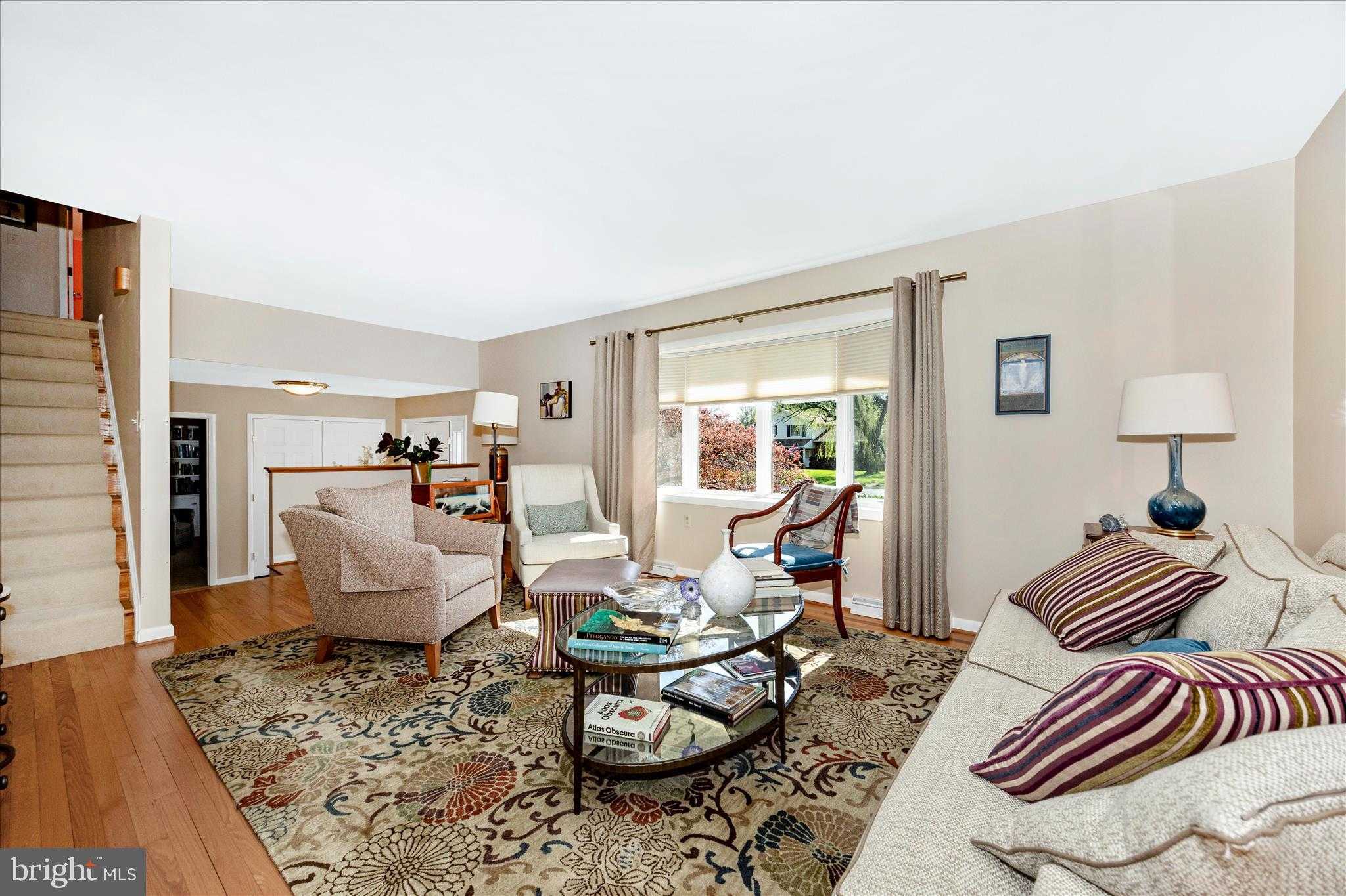 8022 Fieldstone Dr photo 3