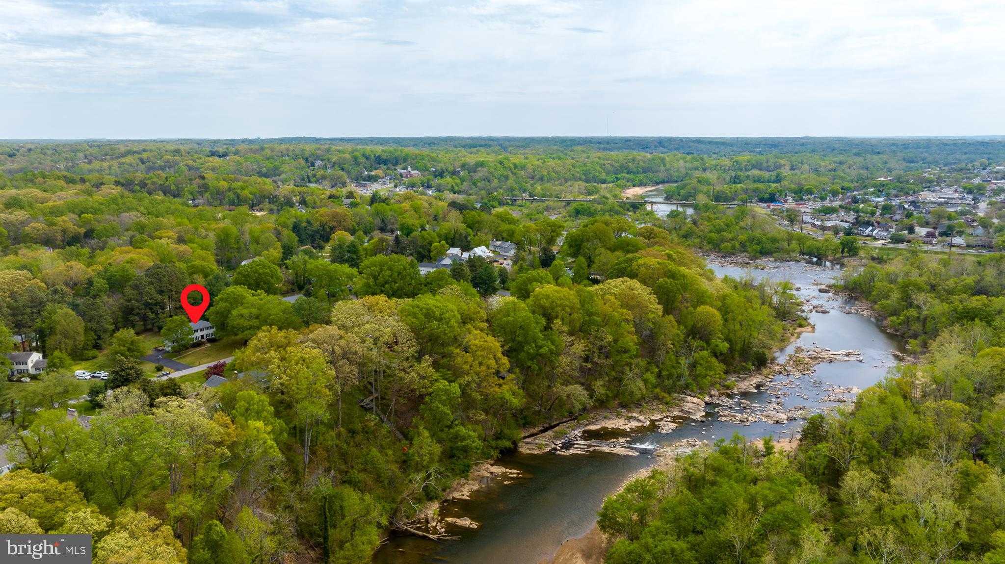 309 Ingleside Dr photo 3