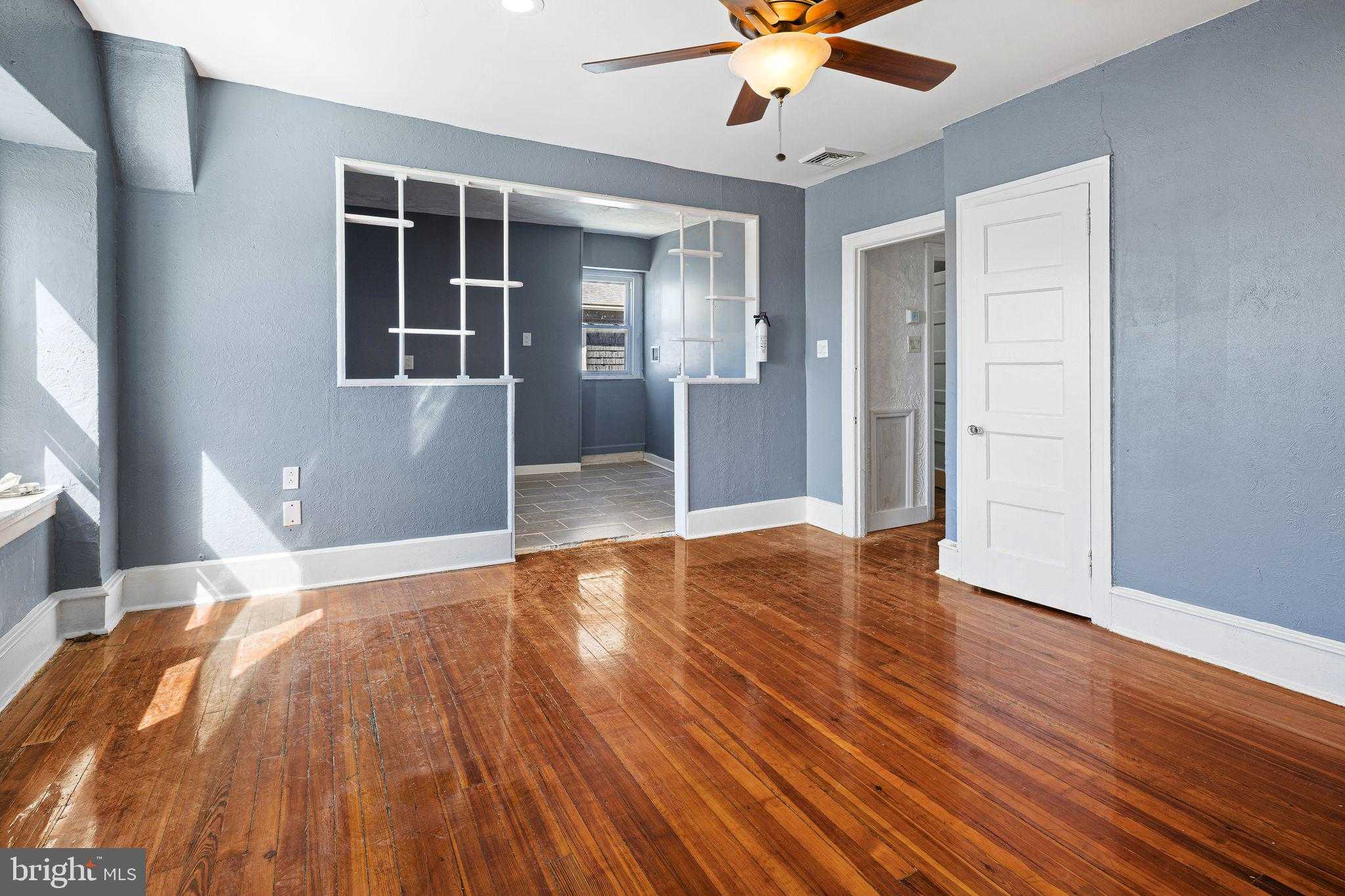 901 N 64th St photo 23