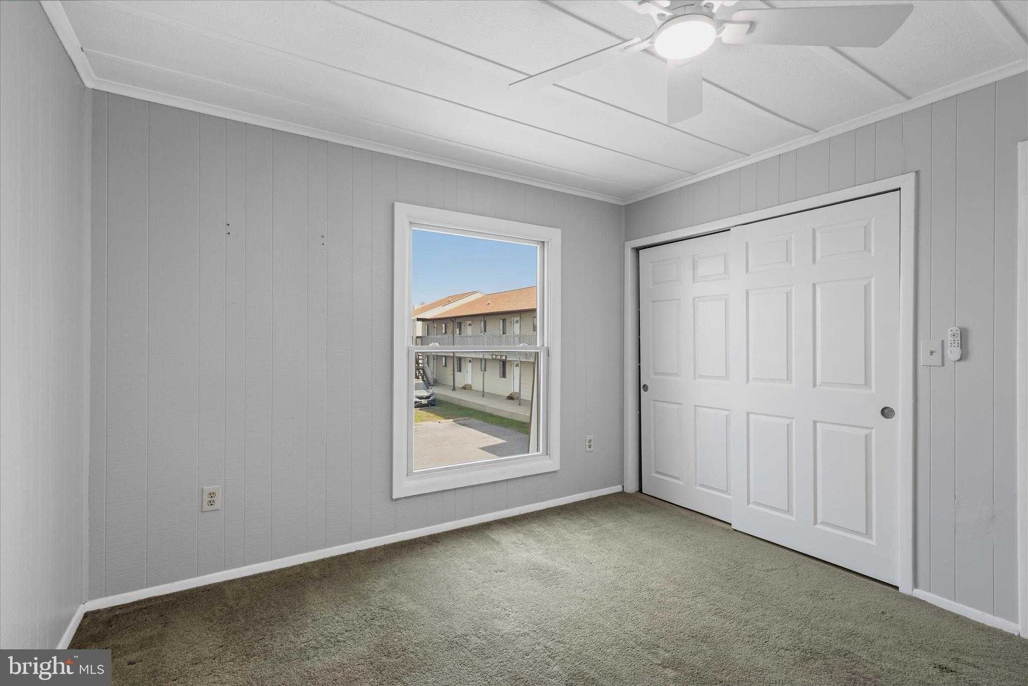 407 Lark Ln photo 18