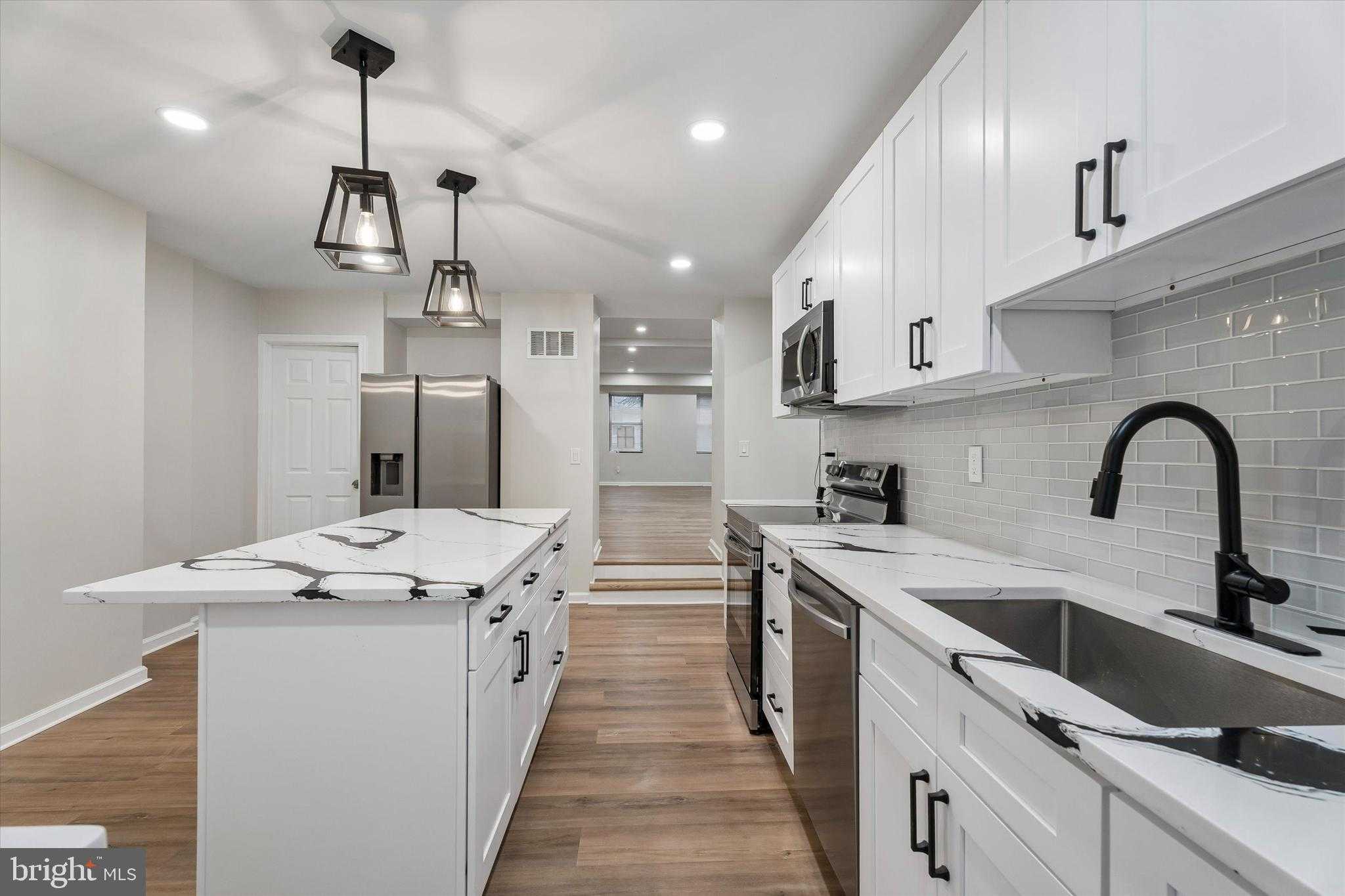 4359 Fleming St photo 16