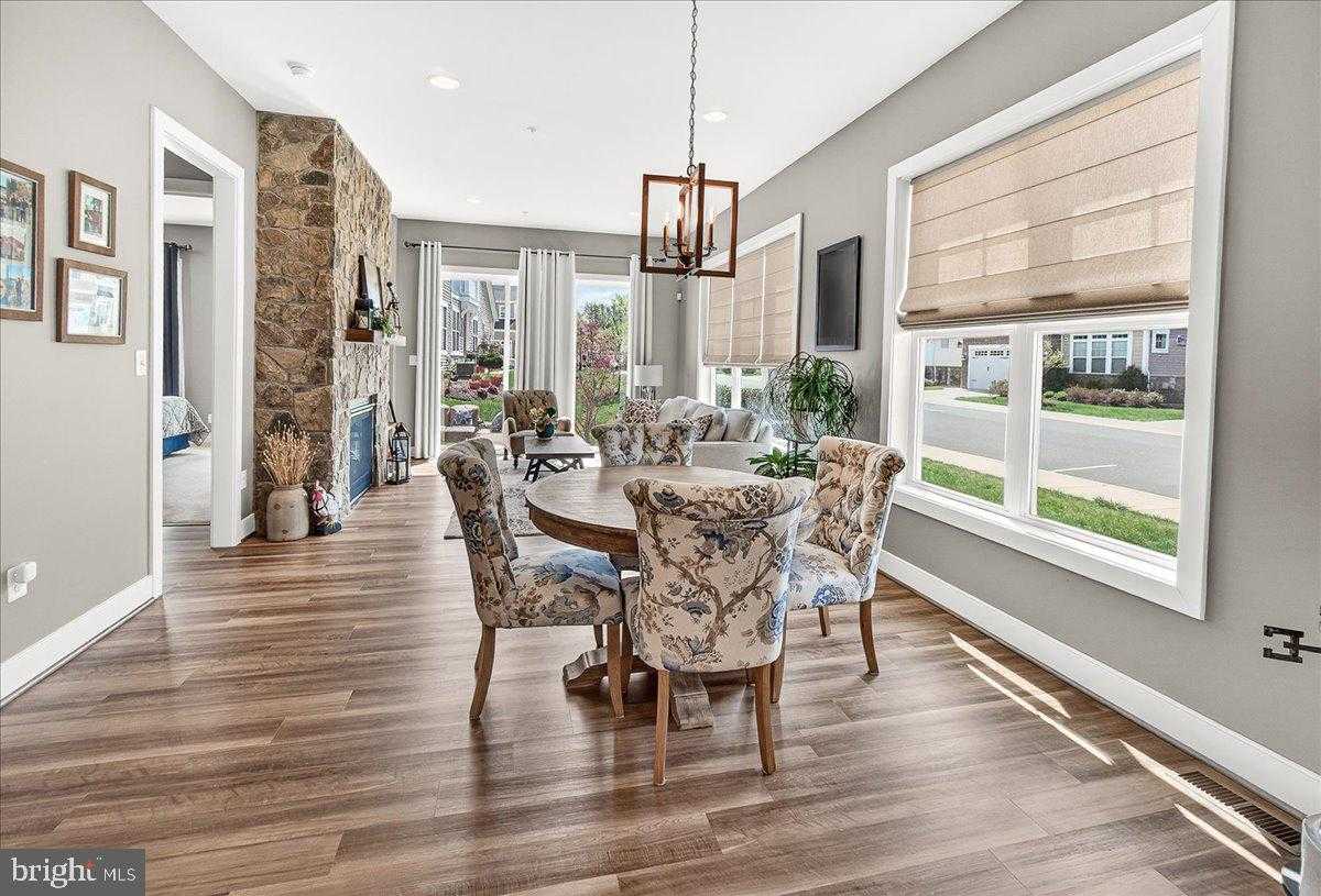 1439 Bed Stone Ln photo 5