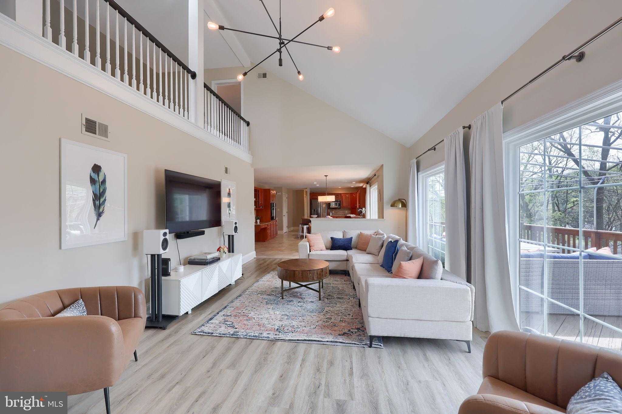 2619 Wexford Dr photo 11