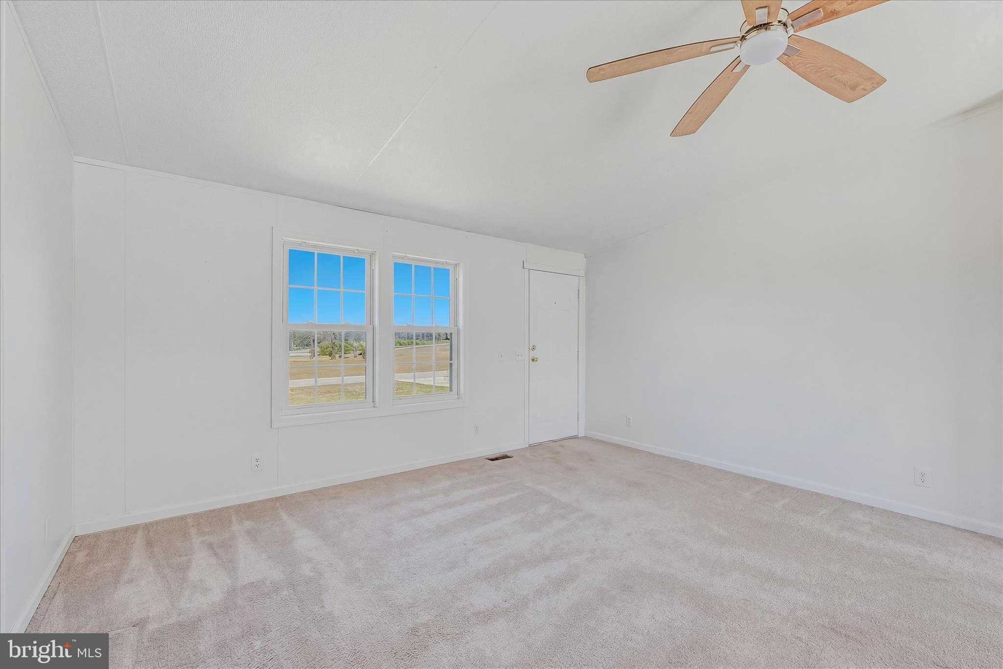 1420 Eppinger Rd photo 7