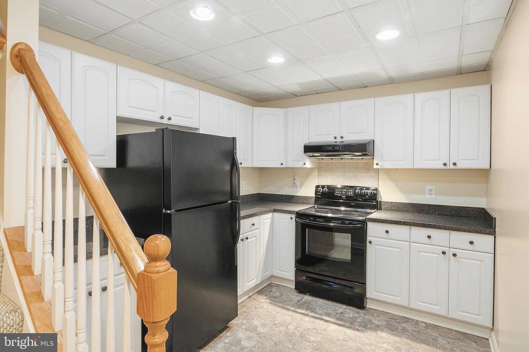 8391 Wb and A Rd photo 37