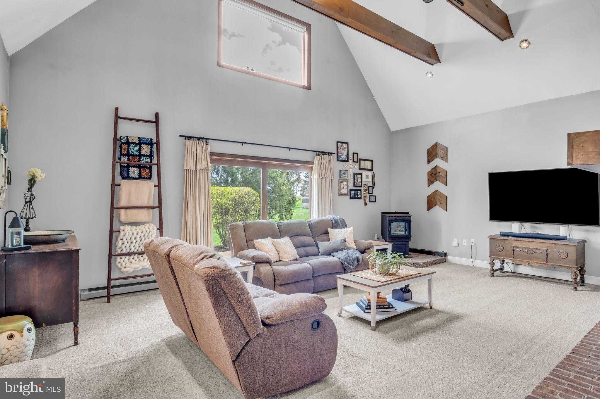 300 Hollowbrook Dr photo 12