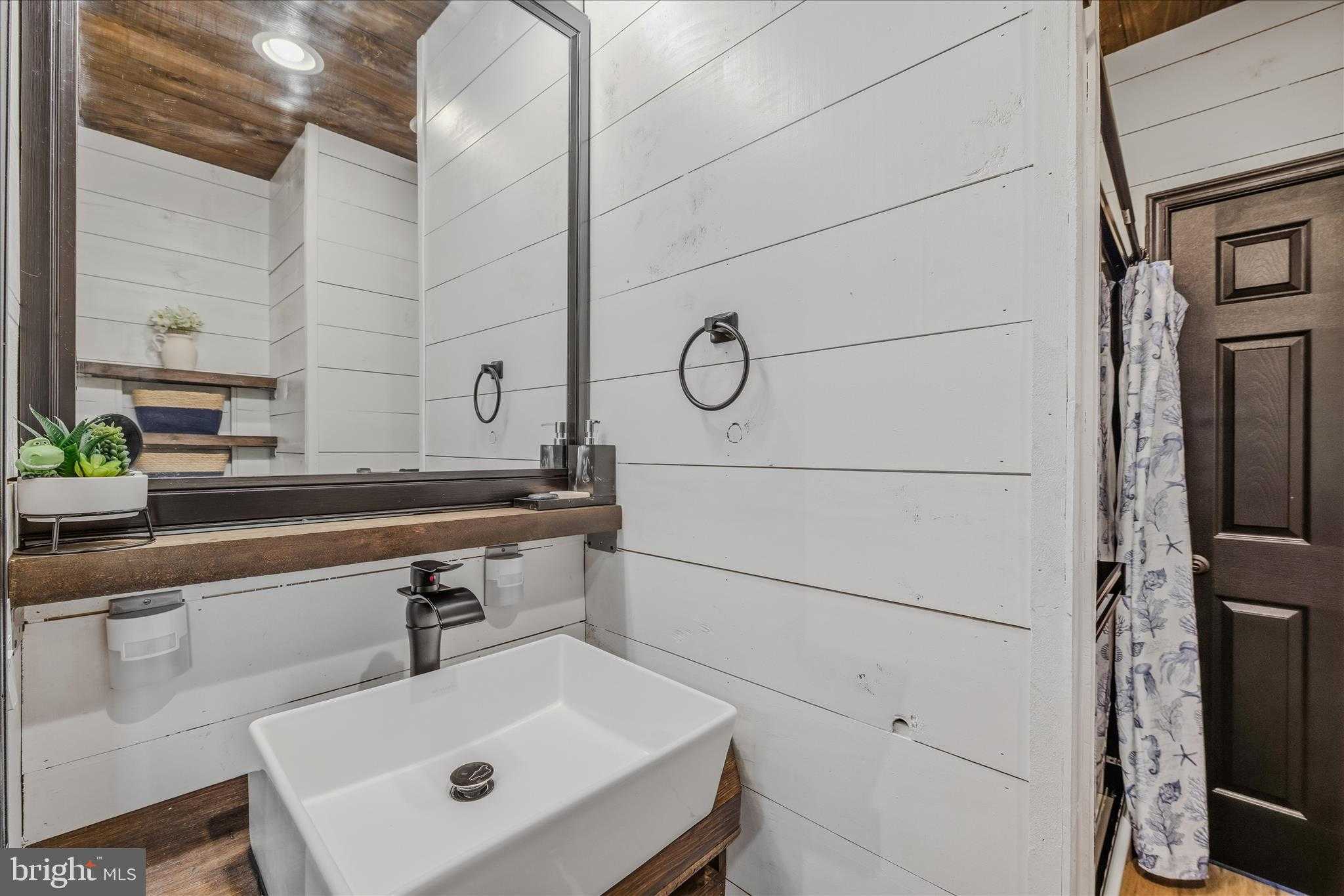 347 Meadow Valley Pl photo 20