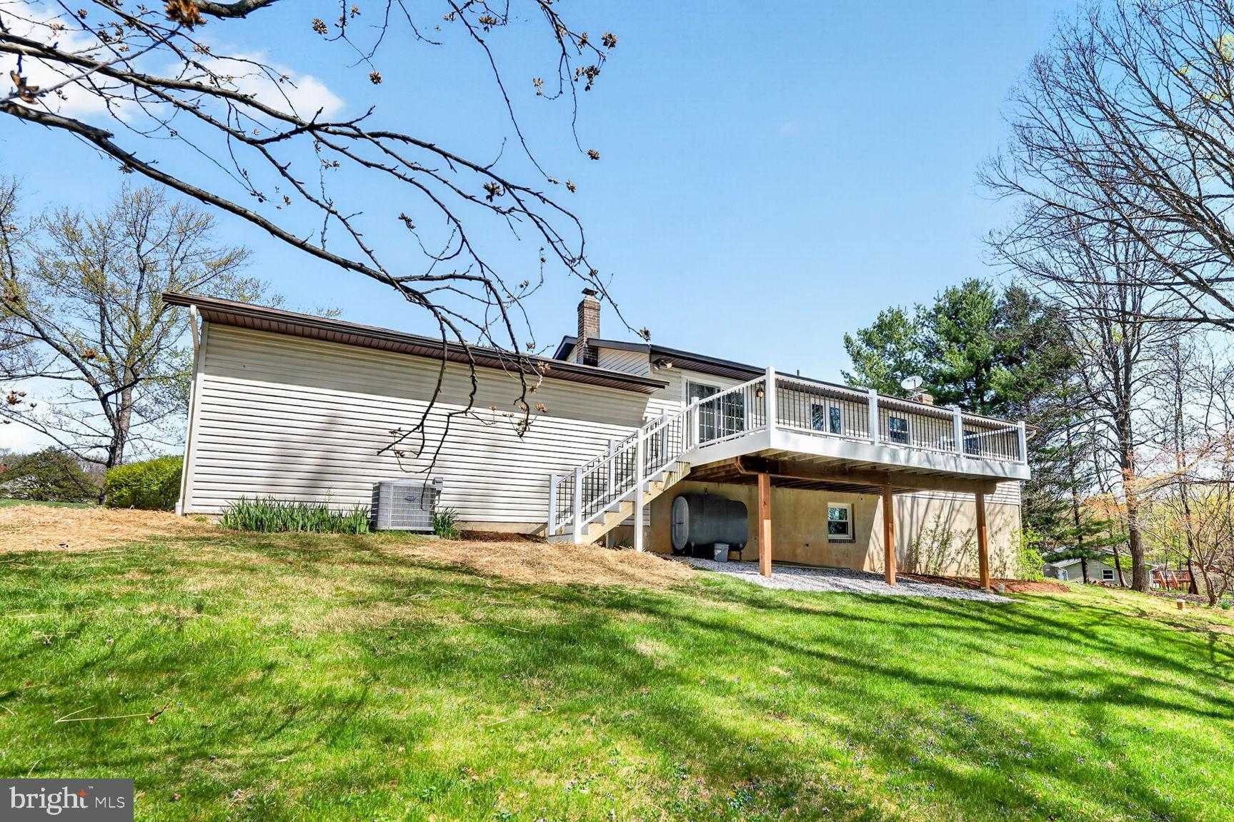 730 Rainbow CT photo 29