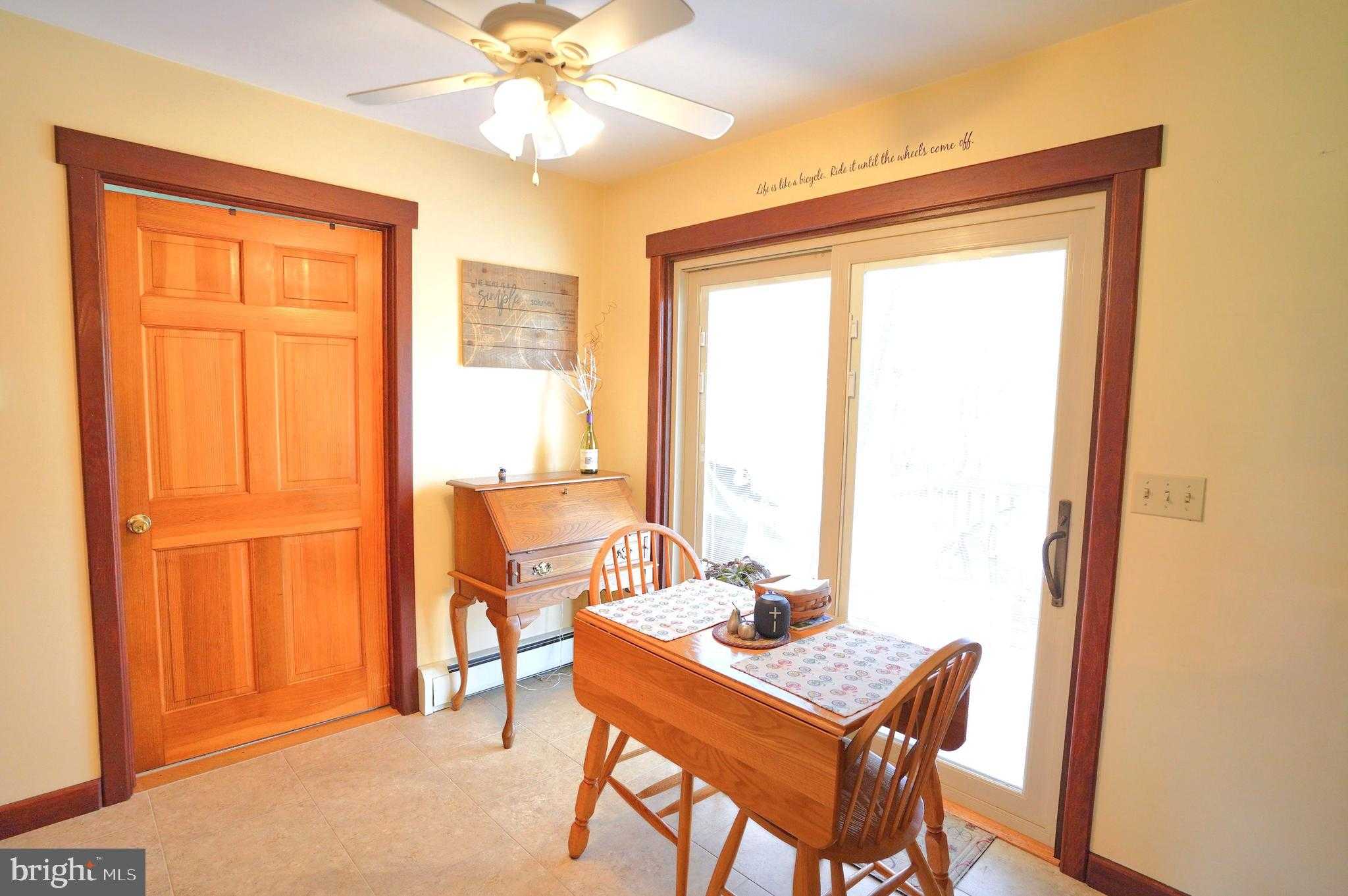 245 Montclair Rd photo 11