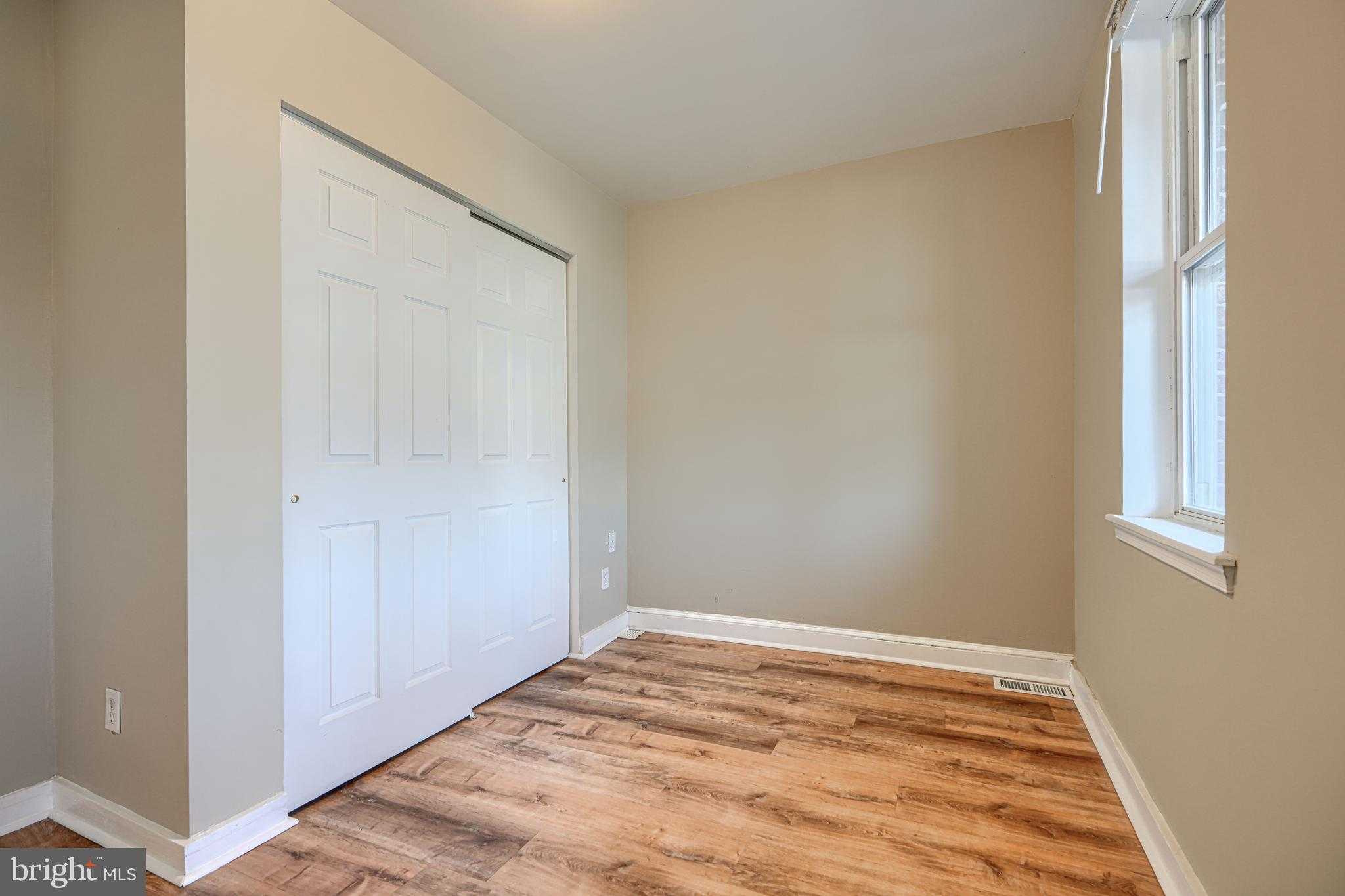 11 S Kresson St photo 24