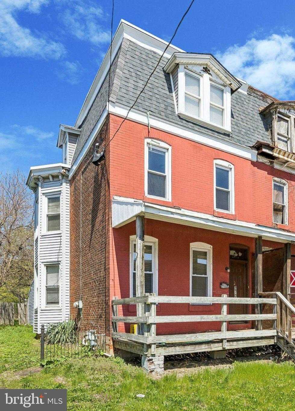 2706 W 7th St, Chester