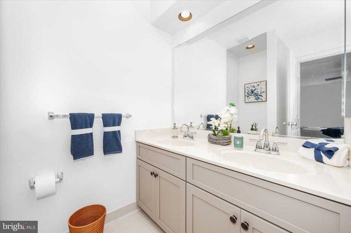 47 Steeple CT photo 22