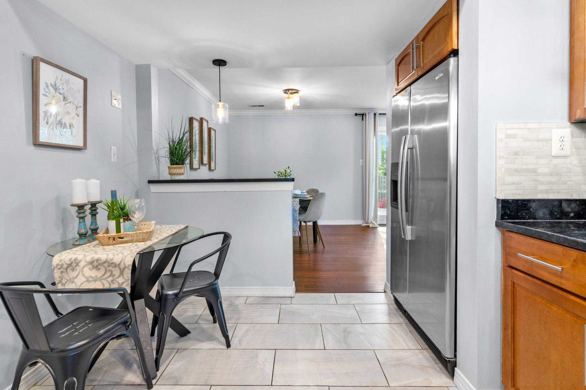 1082 Brightleaf CT photo 14