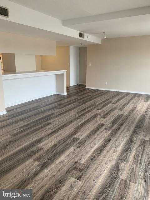 250 President St Unit 603 photo 2