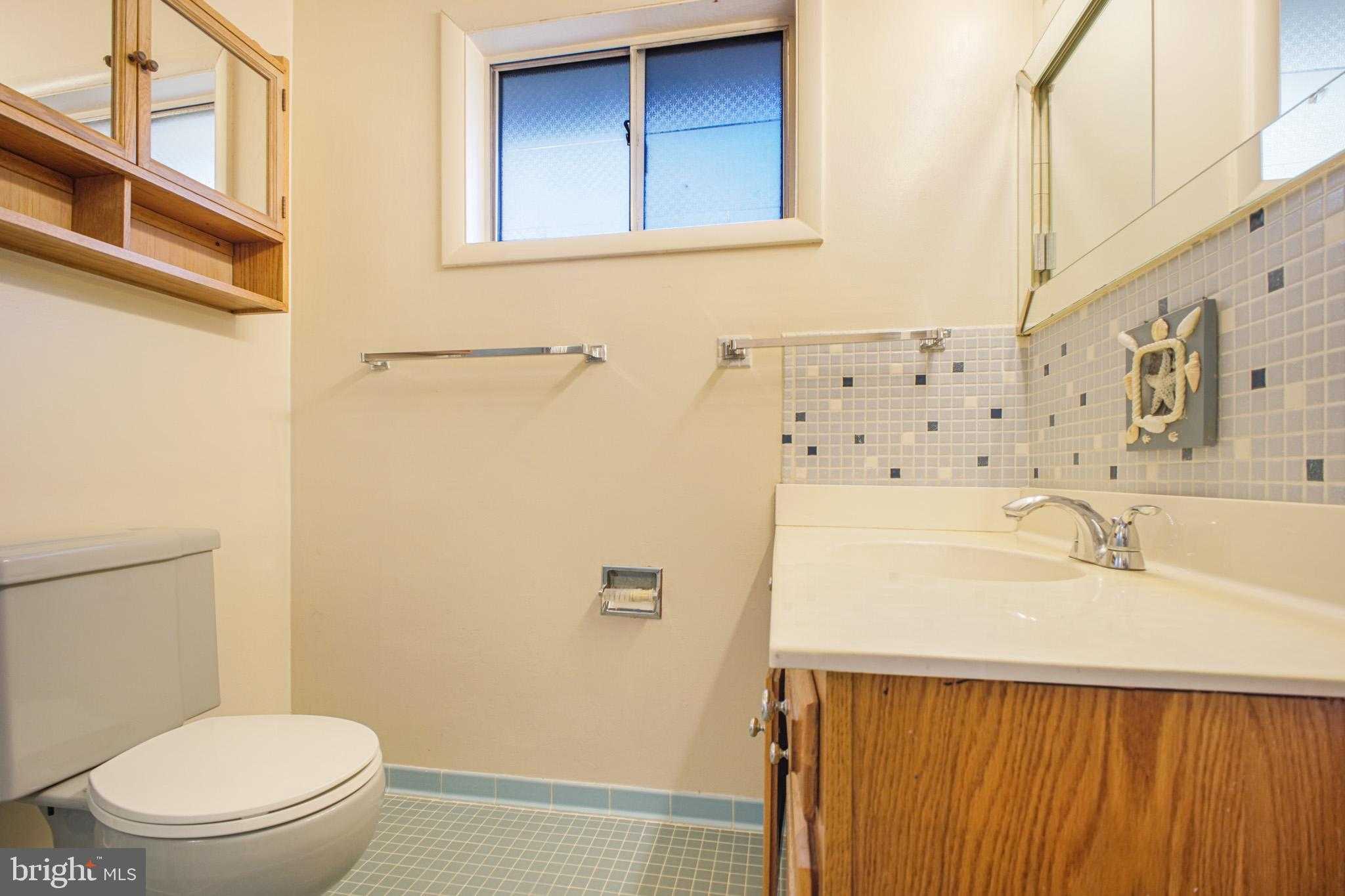 1118 Downs Dr photo 15