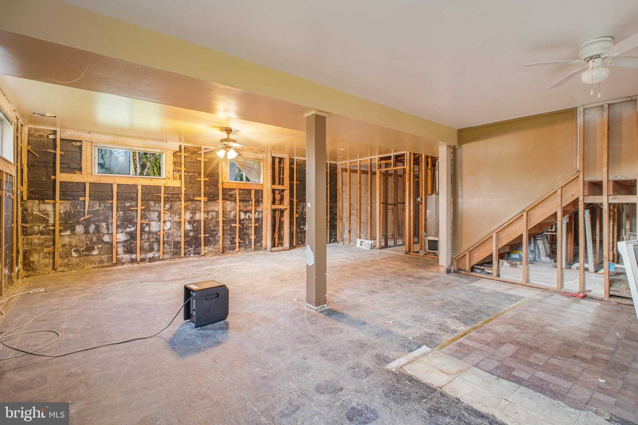 1118 Downs Dr photo 22