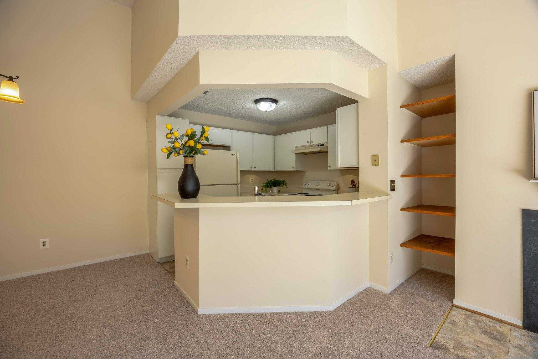 11703 Summerchase Cir Apt B photo 10