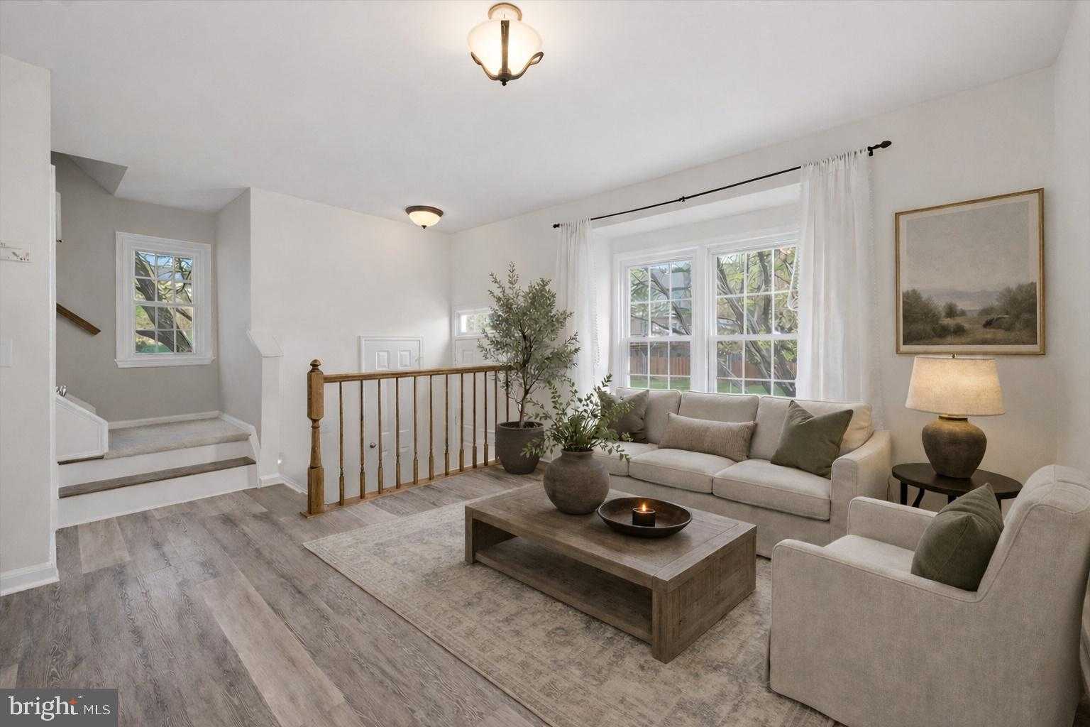 1443 Bluemont CT photo 3