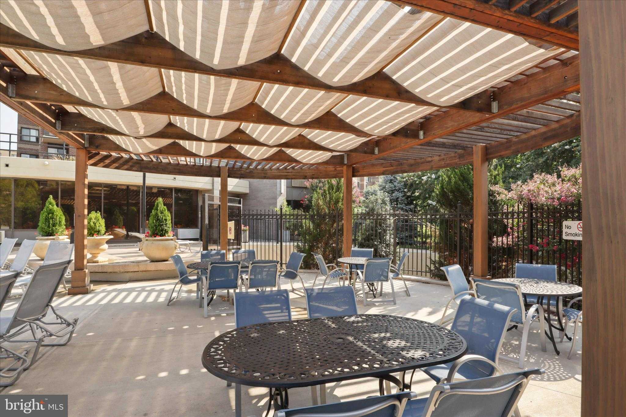 8360 Greensboro Dr Unit 806 photo 18