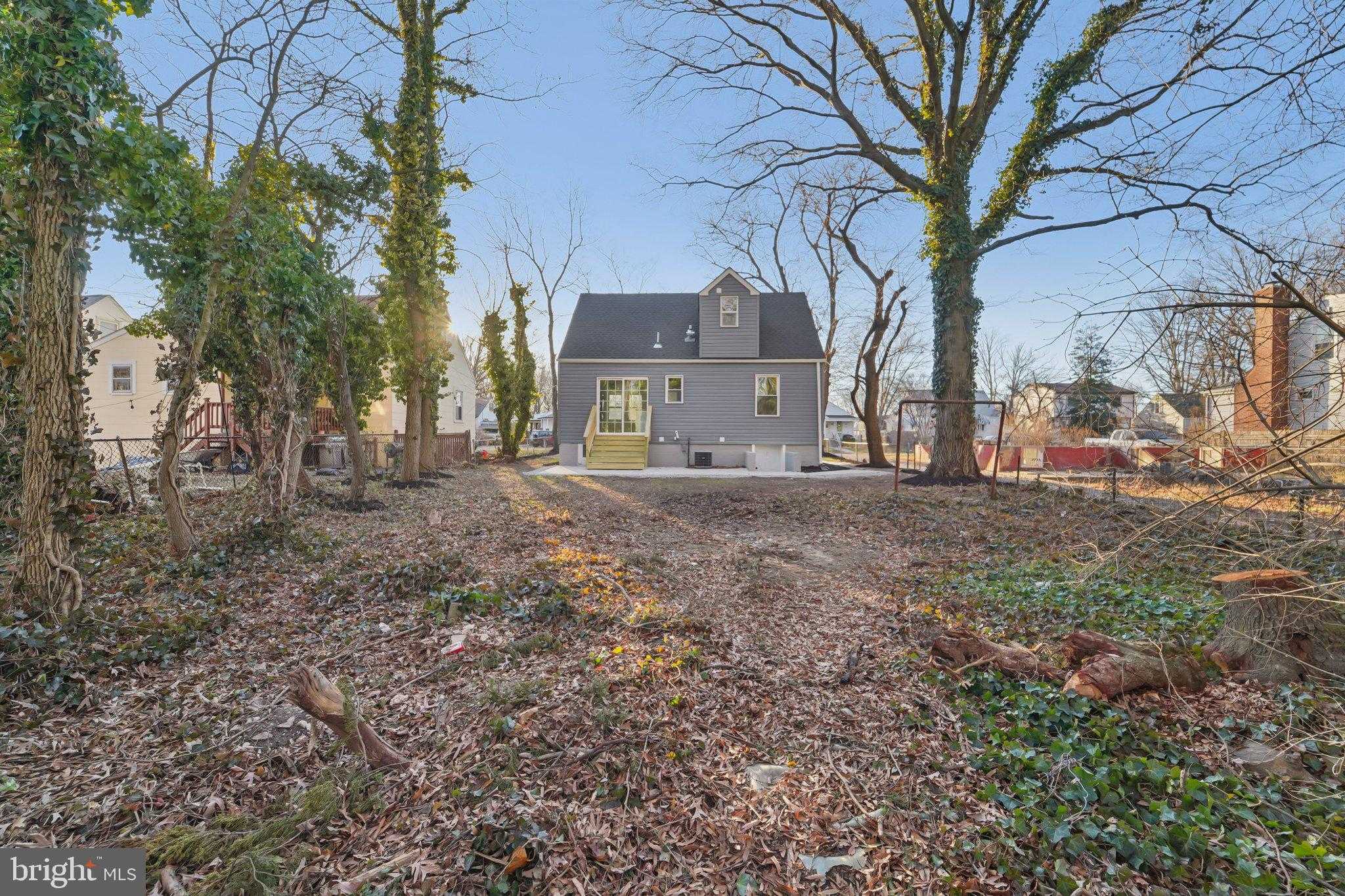 27 Pelczar Ave photo 35