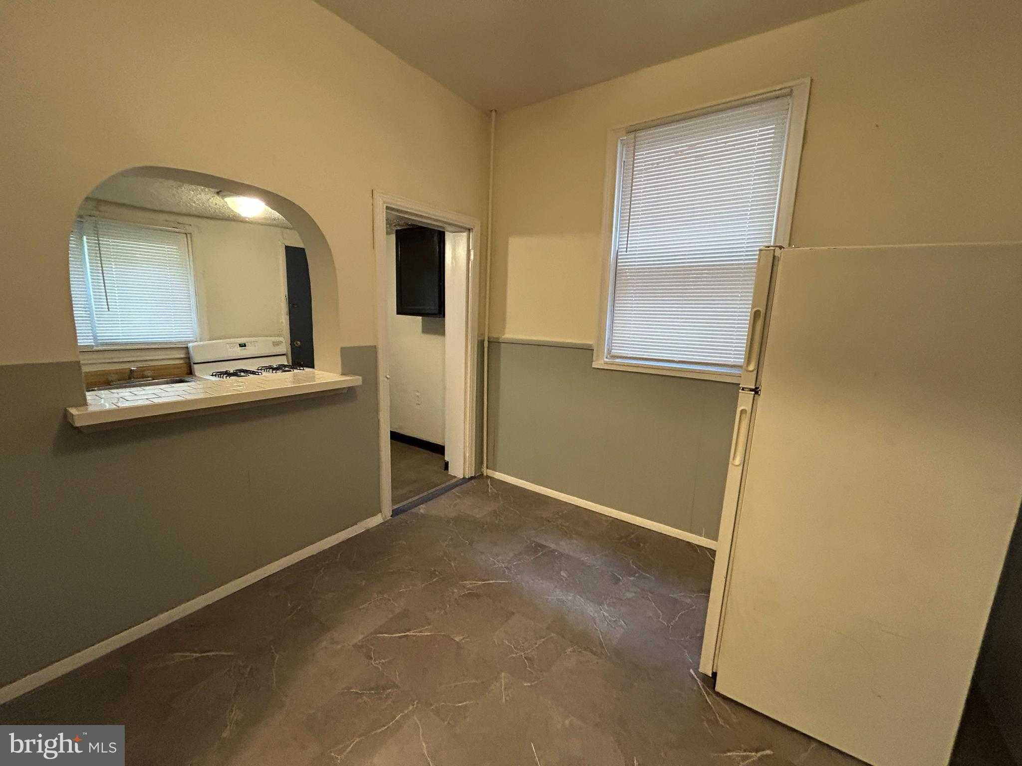 331 N 53rd St photo 12