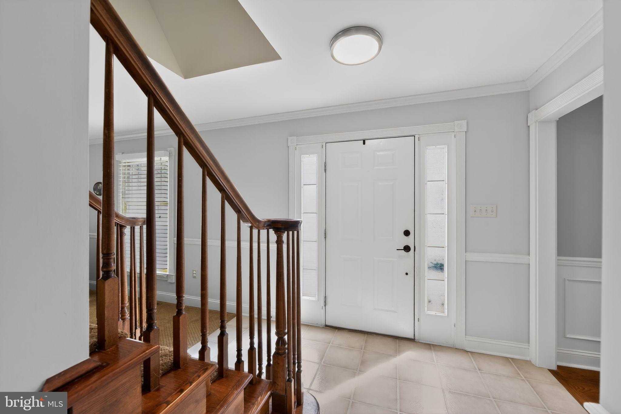 401 Russell Ave photo 7