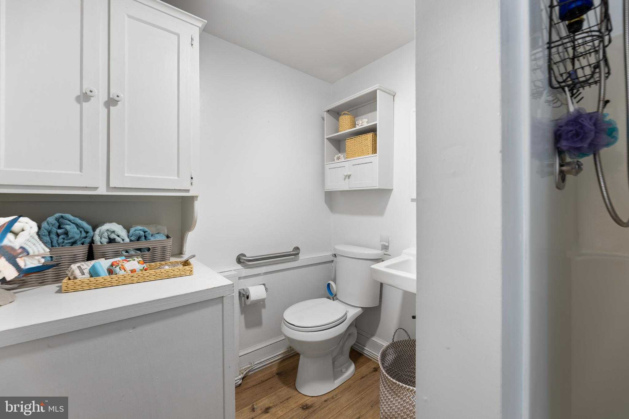 9 King Georges Grant photo 76