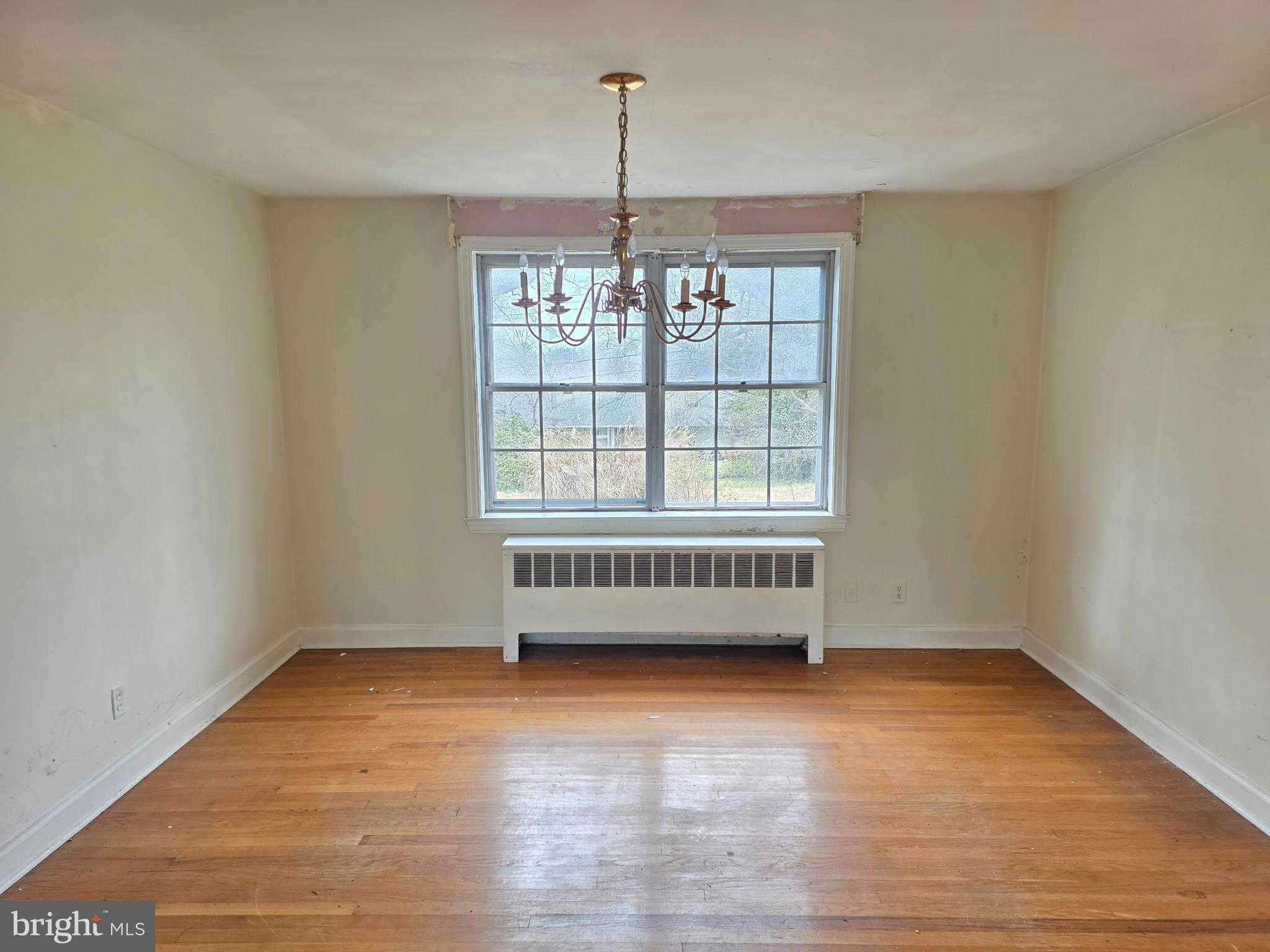 7512 Rocksham Dr photo 7