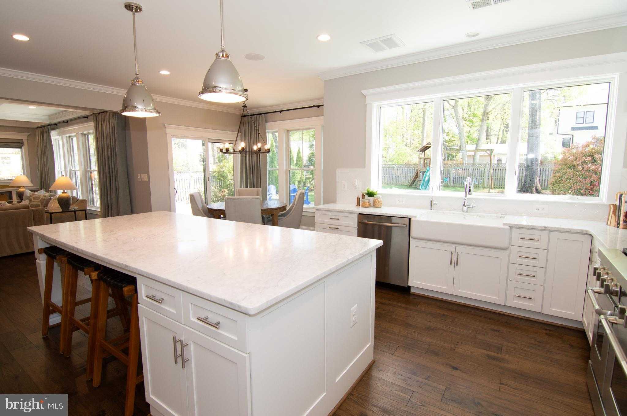 204 Battle St SW photo 55