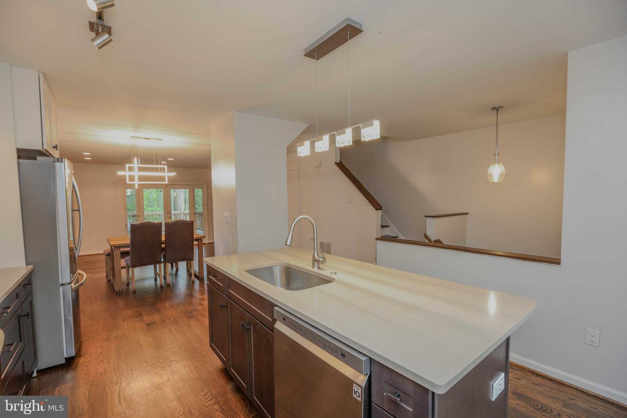 11701 Stonegate Ln photo 8