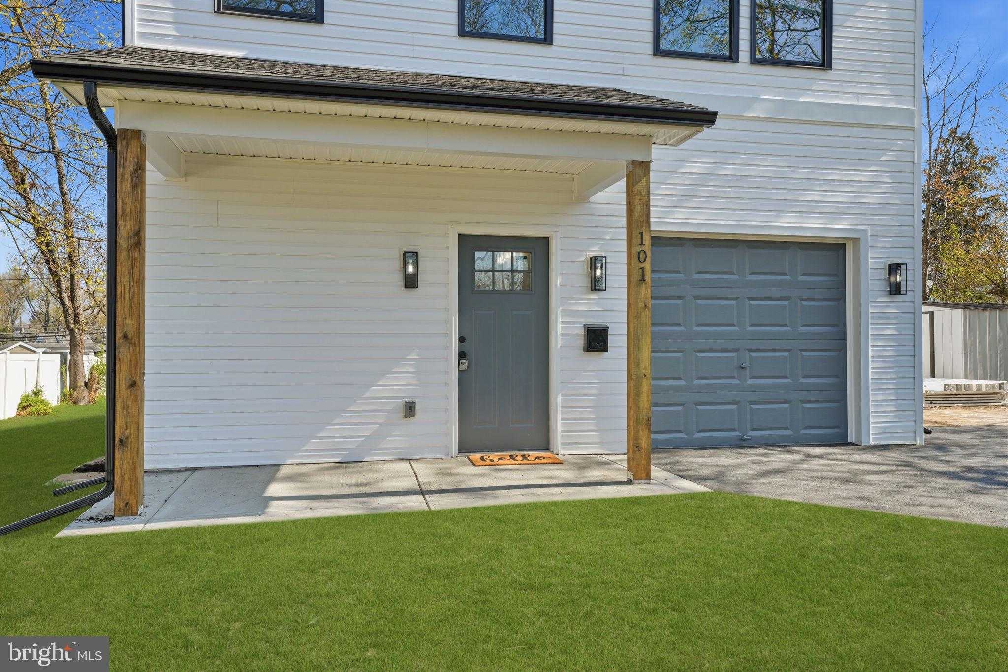 101 Idlewild Rd photo 2